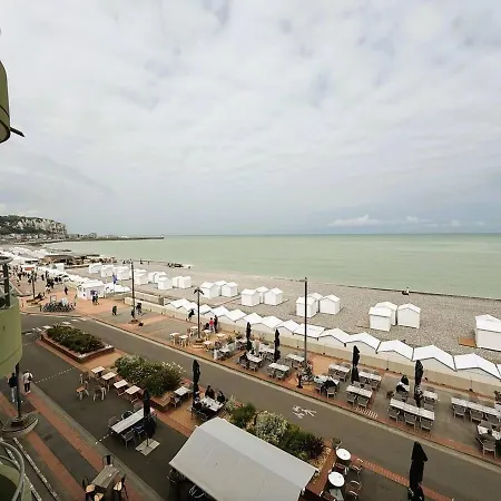Le Clos D'illies Apartment *